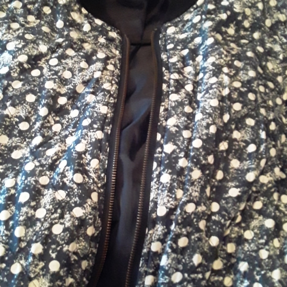 Bomber jacket - Picture 2 of 4